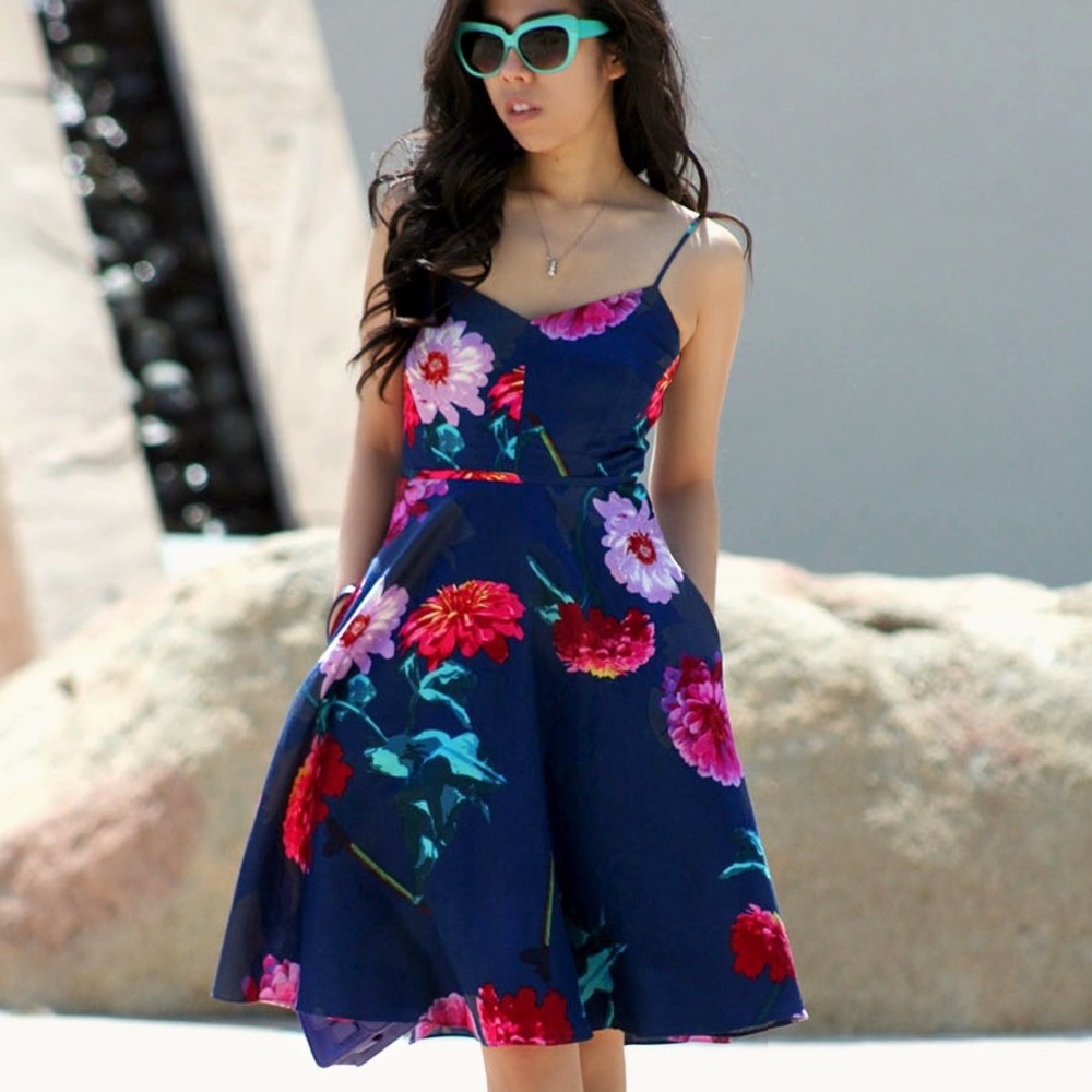 Floral Strappy Midi Dress Bright Summer Banana Republic Watercolor Navy Flowy